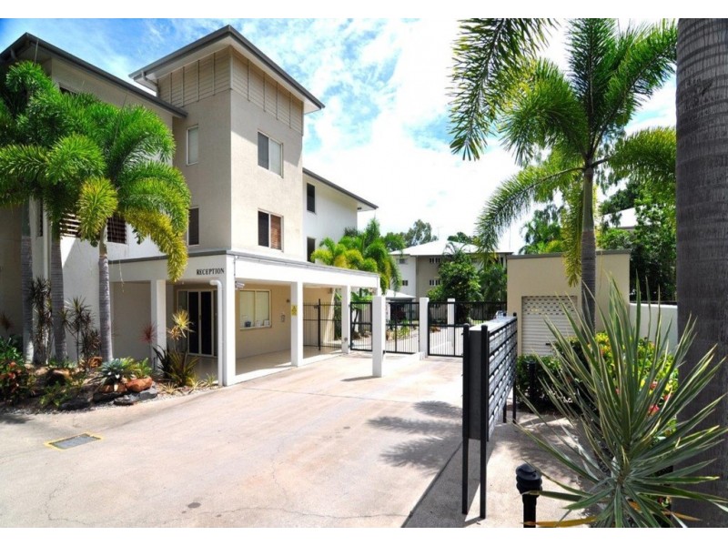 30/1804 Captain Cook Hwy., Clifton Beach QLD 4879