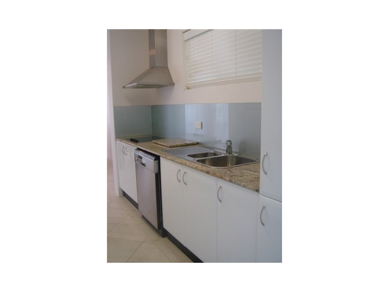 422 Coral Coast Drive, Palm Cove QLD 4879