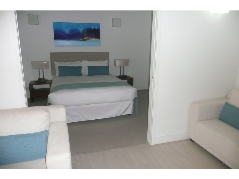 2401 Drift Crn Esplanade and Vievers Rd, Palm Cove QLD 4879