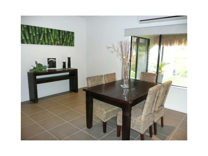 3  Rossman Road, Smithfield QLD 4878