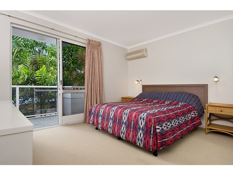 115 Coral Coast Drive, Palm Cove QLD 4879