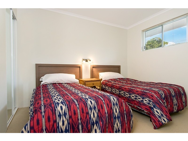 115 Coral Coast Drive, Palm Cove QLD 4879