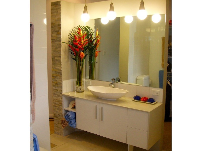 55 Veivers Rd, Palm Cove QLD 4879