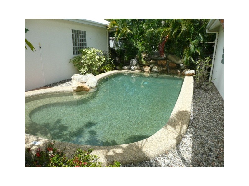 6/26 Oliva St, Palm Cove QLD 4879