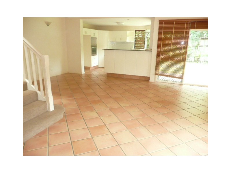 2/31 Oliva Street, Palm Cove QLD 4879