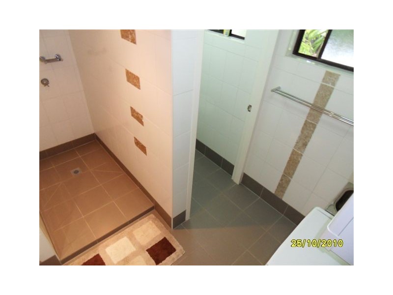 8/21 Cedar Rd, Palm Cove QLD 4879