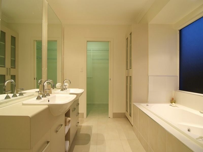 26 Selwyn Circuit, Trinity Park QLD 4879