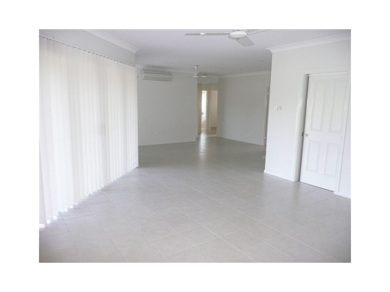 77 Roberts Drive, Trinity Beach QLD 4879