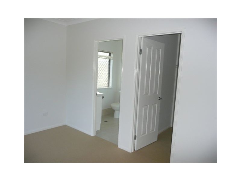 77 Roberts Drive, Trinity Beach QLD 4879