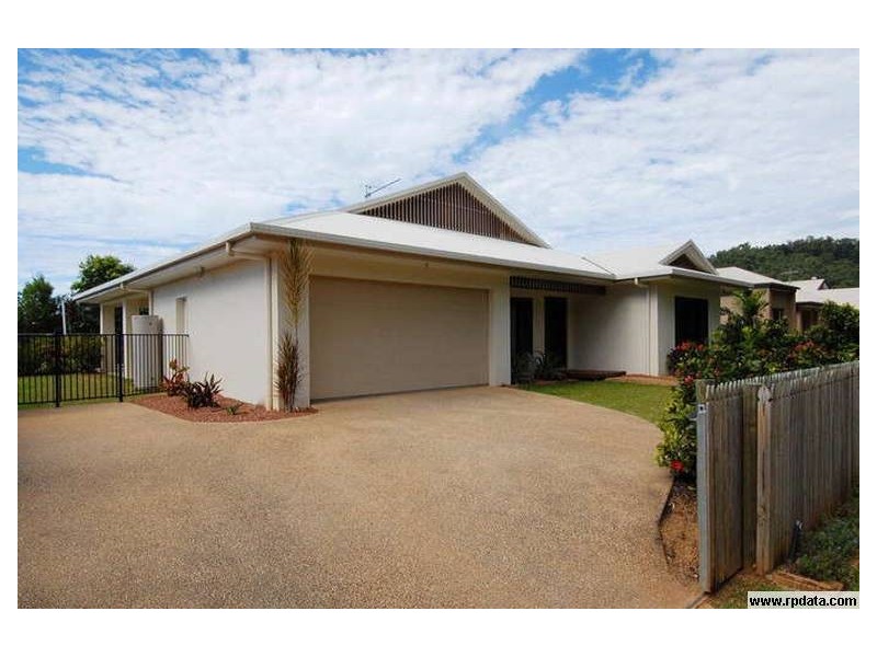 64 Moore Rd, Kewarra Beach QLD 4879