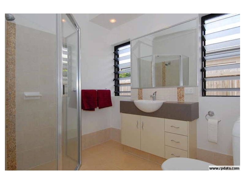 64 Moore Rd, Kewarra Beach QLD 4879