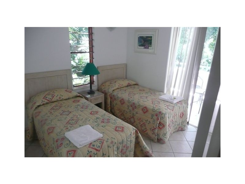 26/23 Veivers Rd, Palm Cove QLD 4879