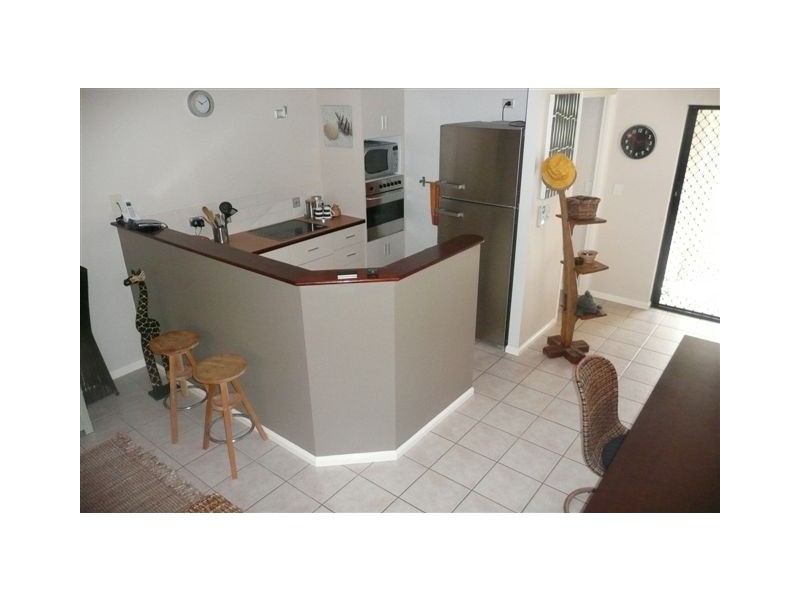 8/65 Cedar Rd, Palm Cove QLD 4879
