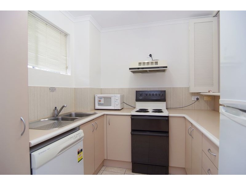 105 Tiger Cowrie Coral Coast Drive, Palm Cove QLD 4879