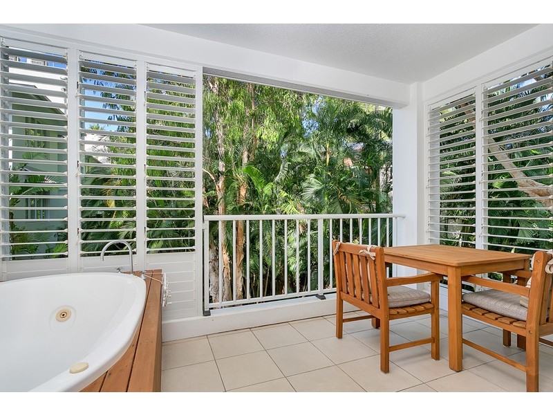 5426/123 Williams Esplanade, Palm Cove QLD 4879