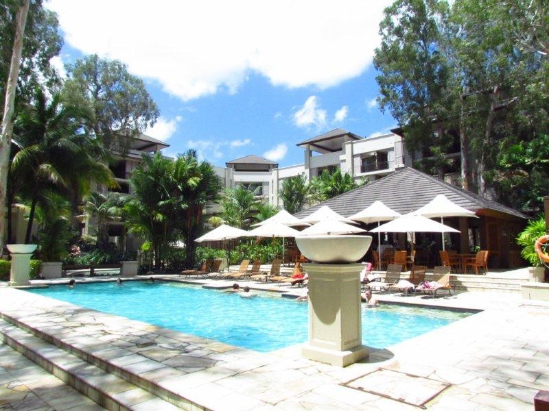 5 Triton St, Palm Cove QLD 4879