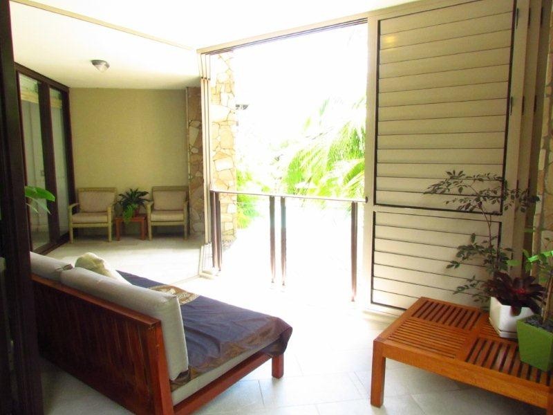 5 Triton St, Palm Cove QLD 4879