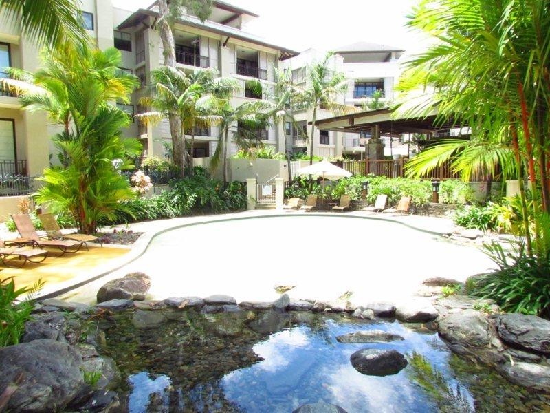 5 Triton St, Palm Cove QLD 4879