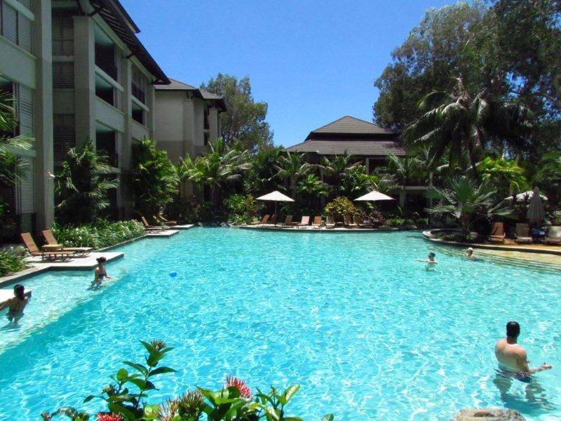 5 Triton St, Palm Cove QLD 4879