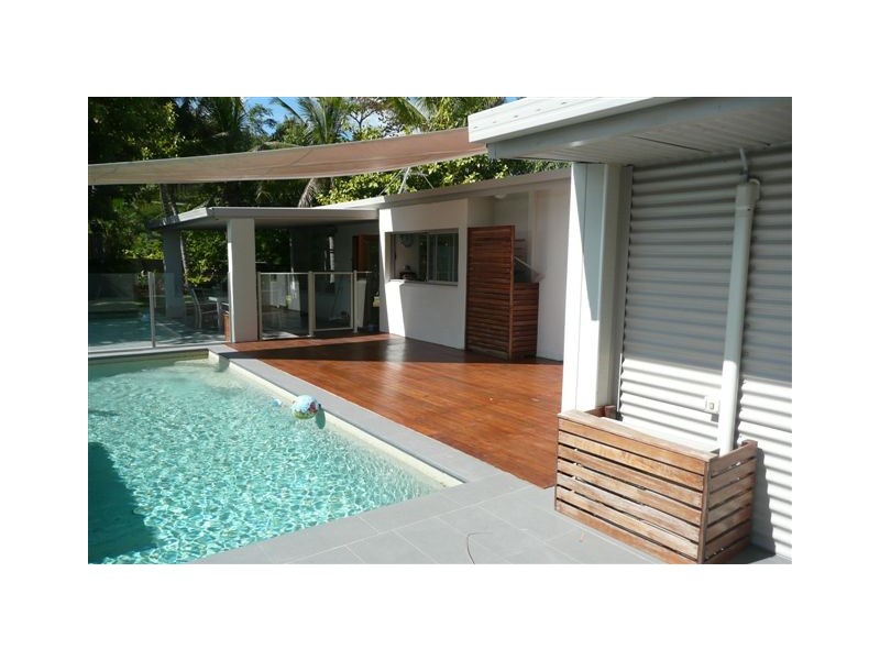 2 Starling St, Kewarra Beach QLD 4879