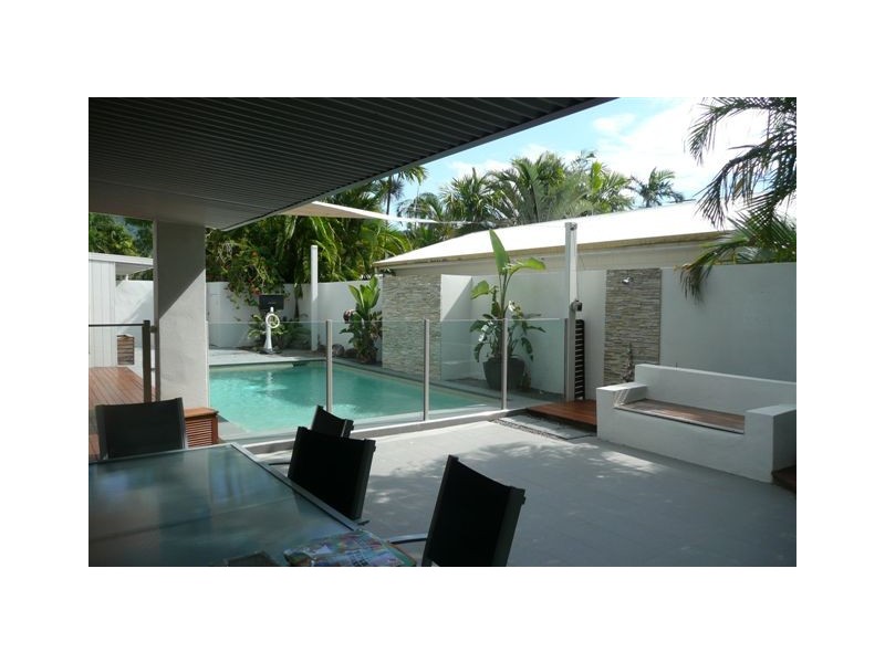 2 Starling St, Kewarra Beach QLD 4879