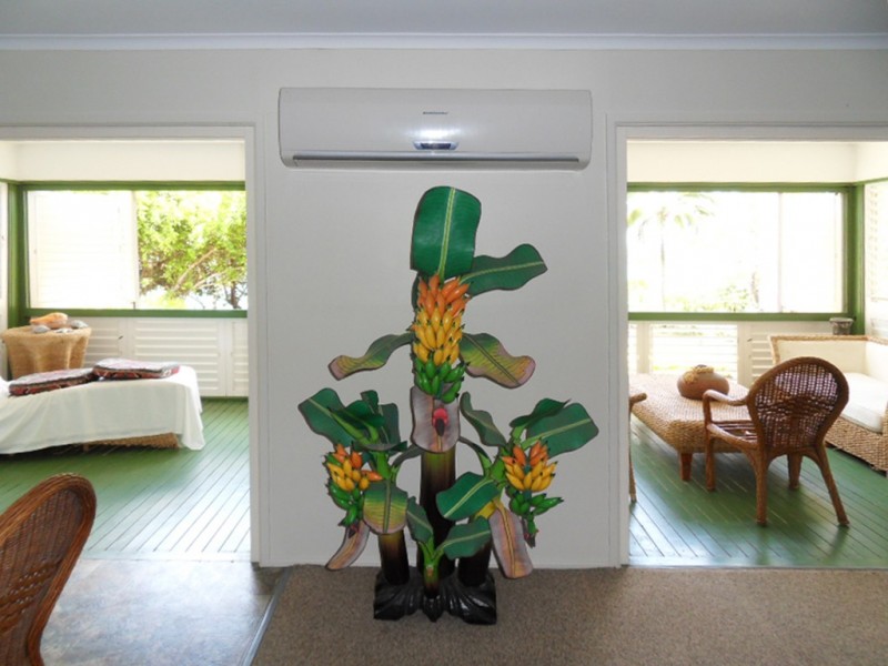 Clifton Beach QLD 4879