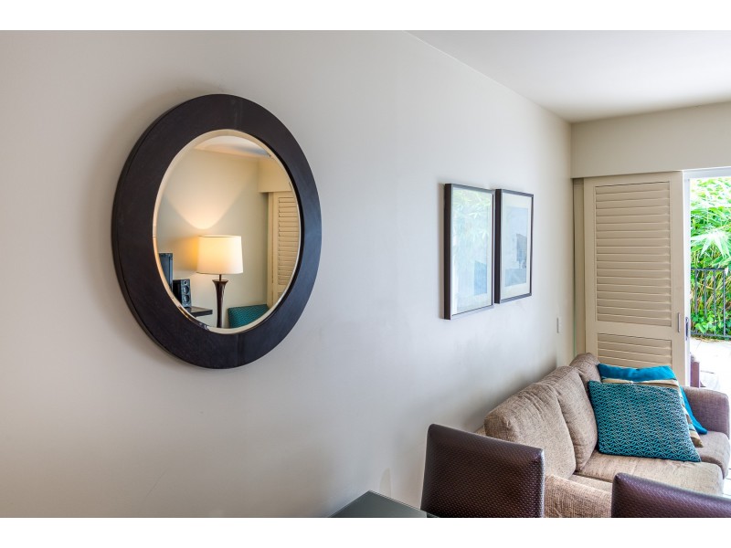 123 Williams Esp., Palm Cove QLD 4879