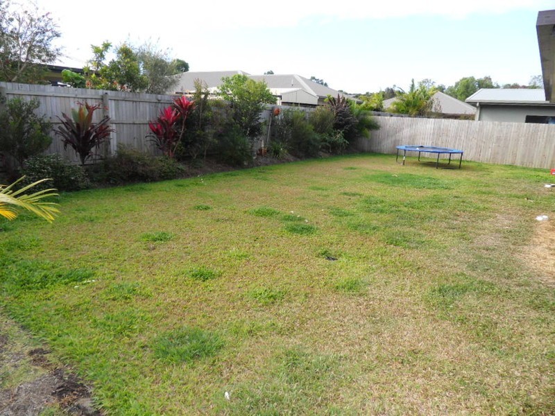 11 Liontown Way, Trinity Park QLD 4879