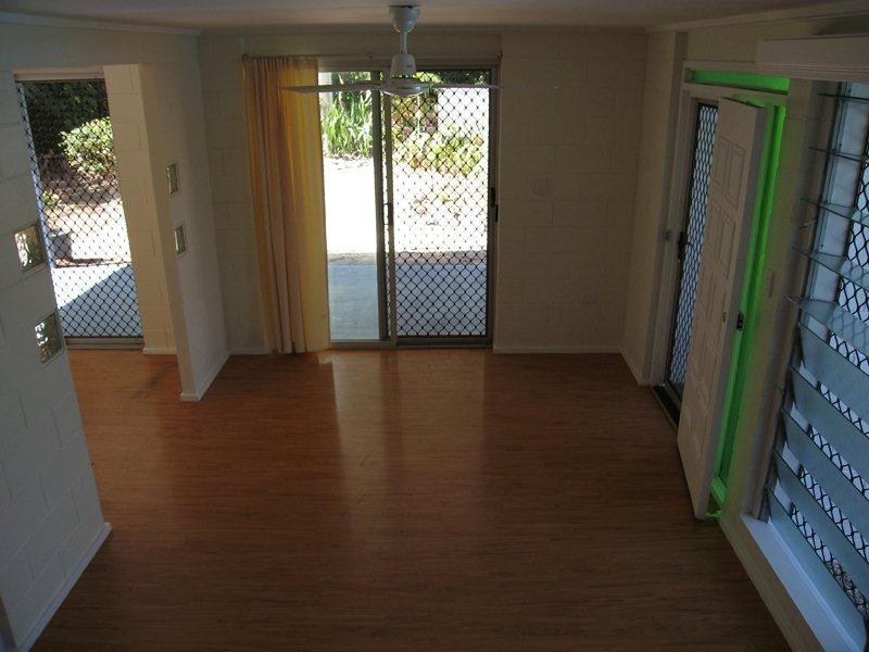 10 Clifton Rd, Clifton Beach QLD 4879