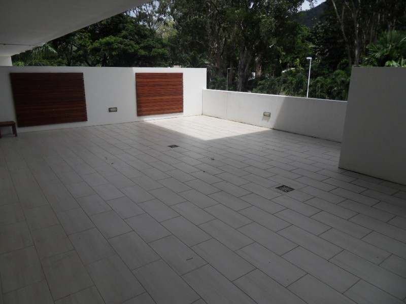 3201/1 Williams Esp, Palm Cove QLD 4879