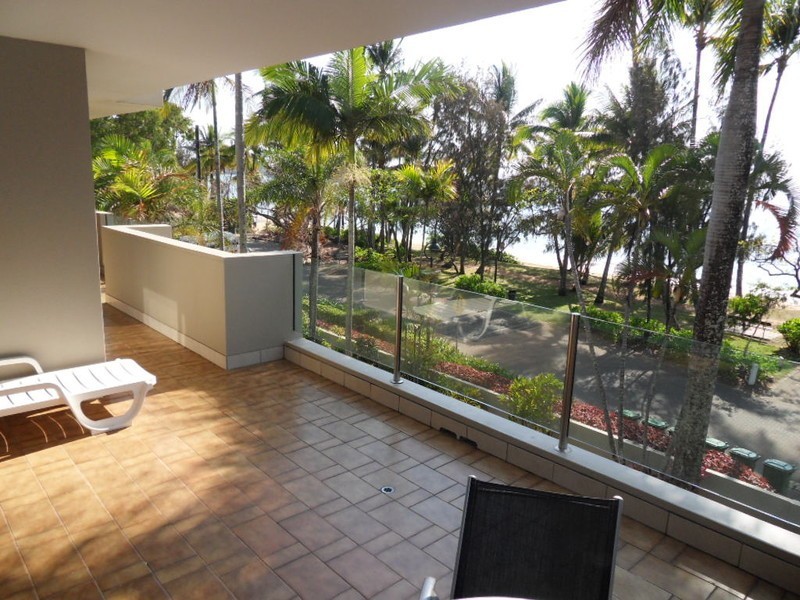 7/65 Williams Esp, Palm Cove QLD 4879