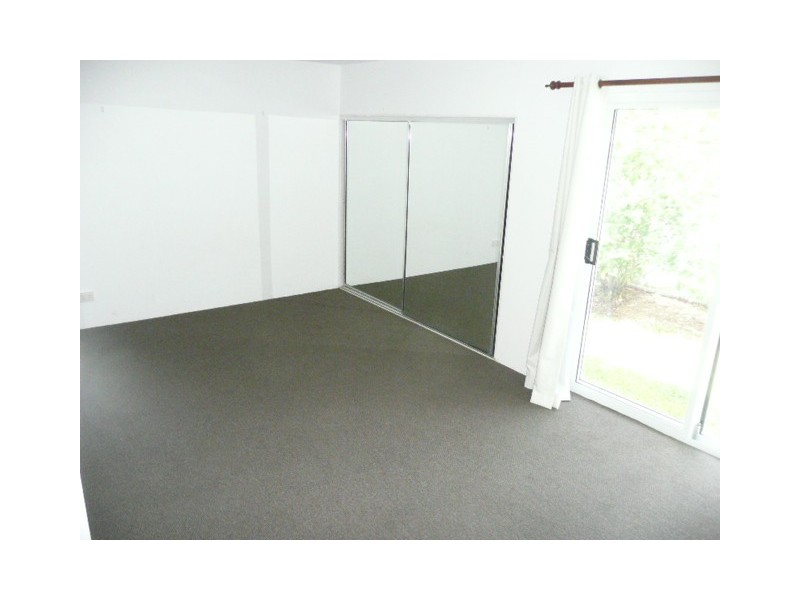 21 Thais St, Palm Cove QLD 4879