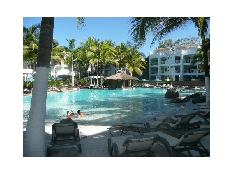 6233/123 Williams Esplanade, Palm Cove QLD 4879