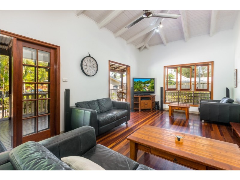 38 RUDDER STREET, Clifton Beach QLD 4879
