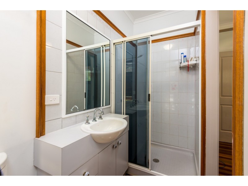 38 RUDDER STREET, Clifton Beach QLD 4879