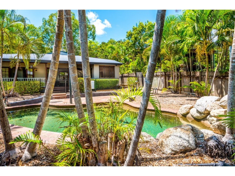 38 RUDDER STREET, Clifton Beach QLD 4879