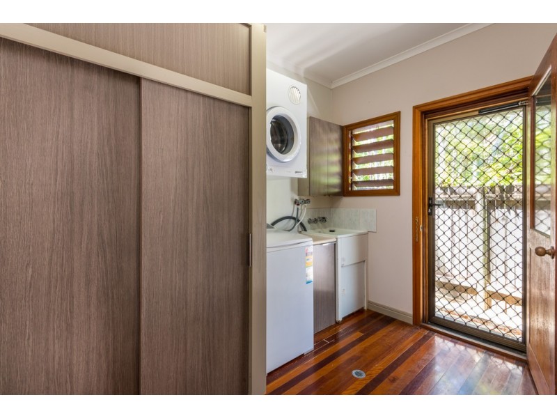 38 RUDDER STREET, Clifton Beach QLD 4879