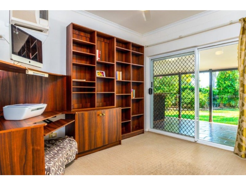 31 CYPERUS DRIVE, Redlynch QLD 4870