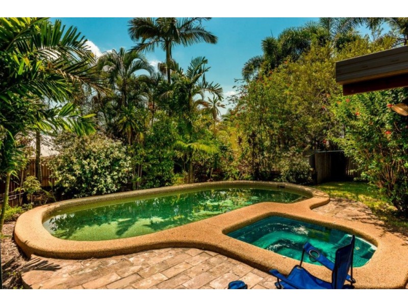31 CYPERUS DRIVE, Redlynch QLD 4870