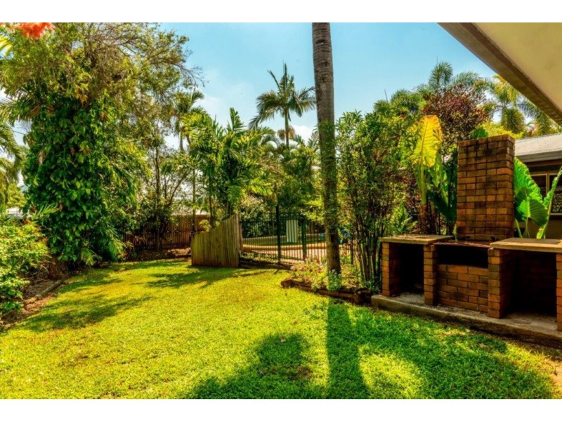 31 CYPERUS DRIVE, Redlynch QLD 4870