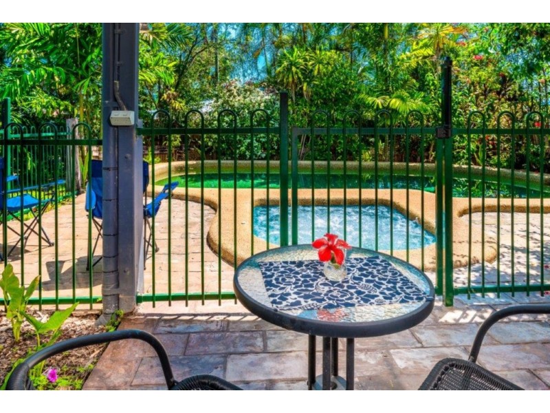 31 CYPERUS DRIVE, Redlynch QLD 4870