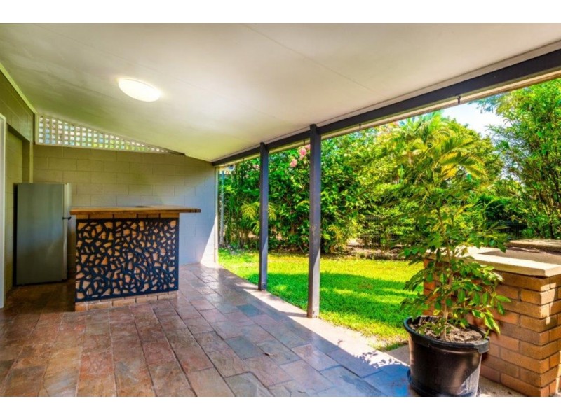 31 CYPERUS DRIVE, Redlynch QLD 4870