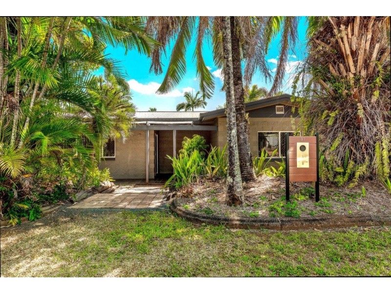 31 CYPERUS DRIVE, Redlynch QLD 4870