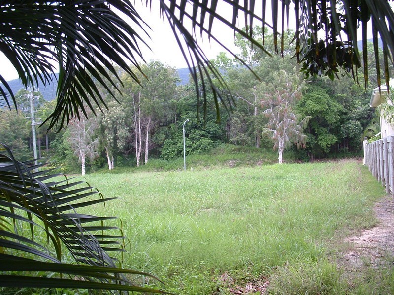 Palm Cove QLD 4879