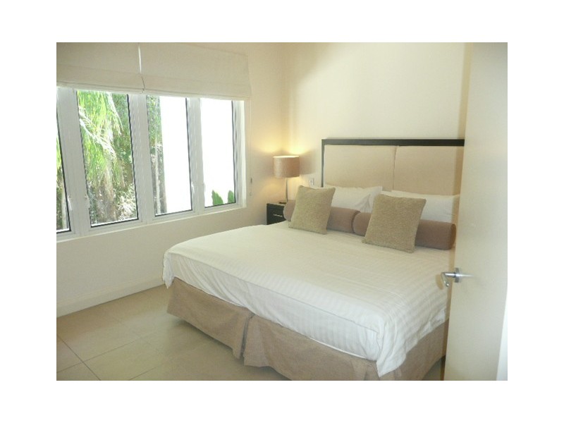 3421+3422, 123 Williams Esplanade, Palm Cove QLD 4879