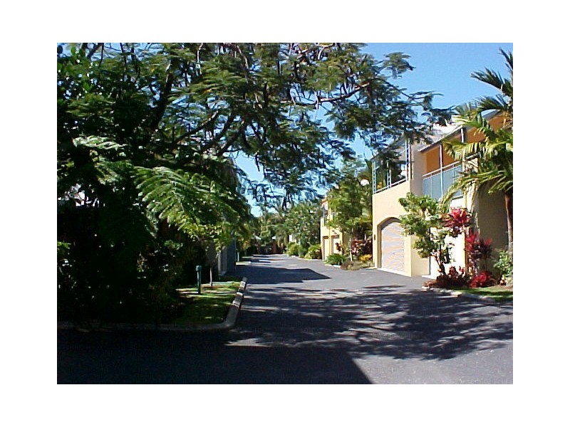 17/75 Cedar Road, Palm Cove QLD 4879