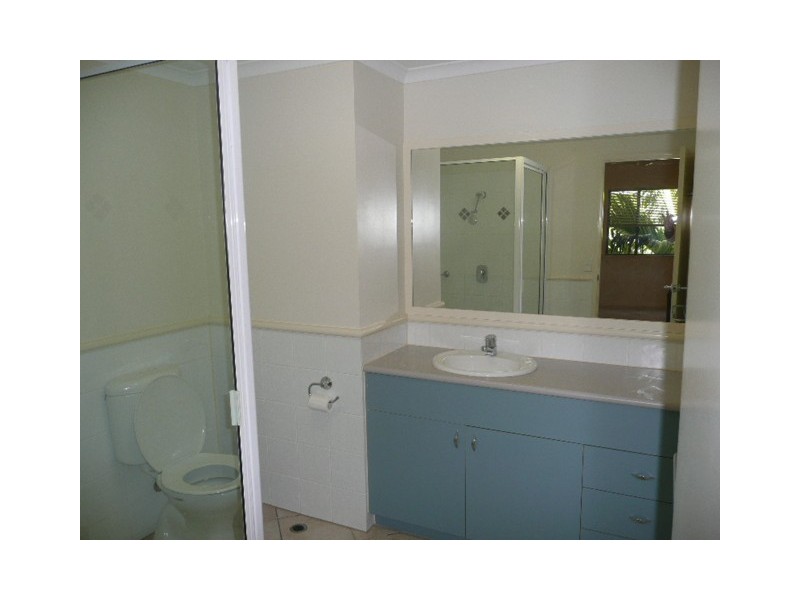 17/75 Cedar Road, Palm Cove QLD 4879