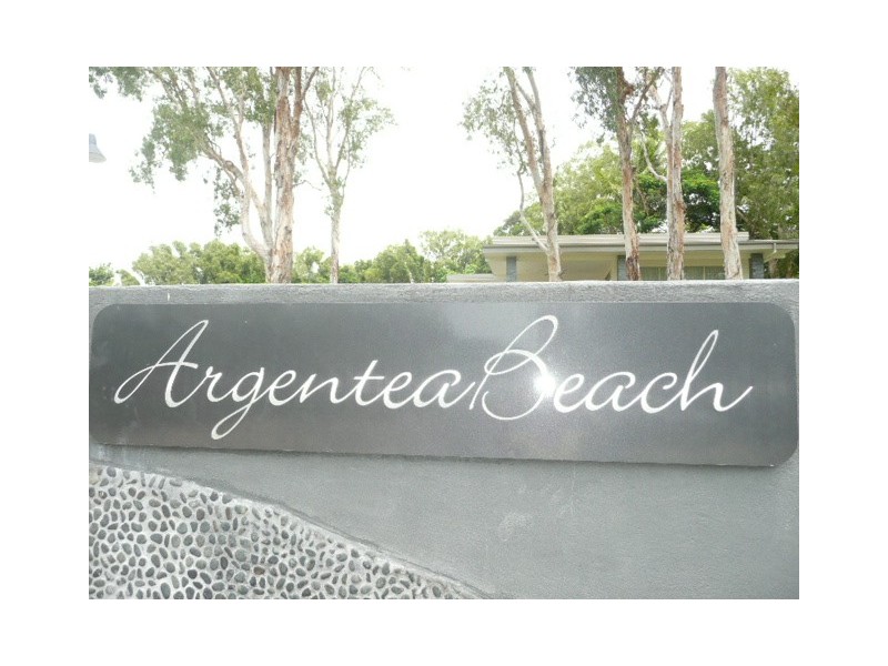 9/109 Upolu Esplanade, Palm Cove QLD 4879