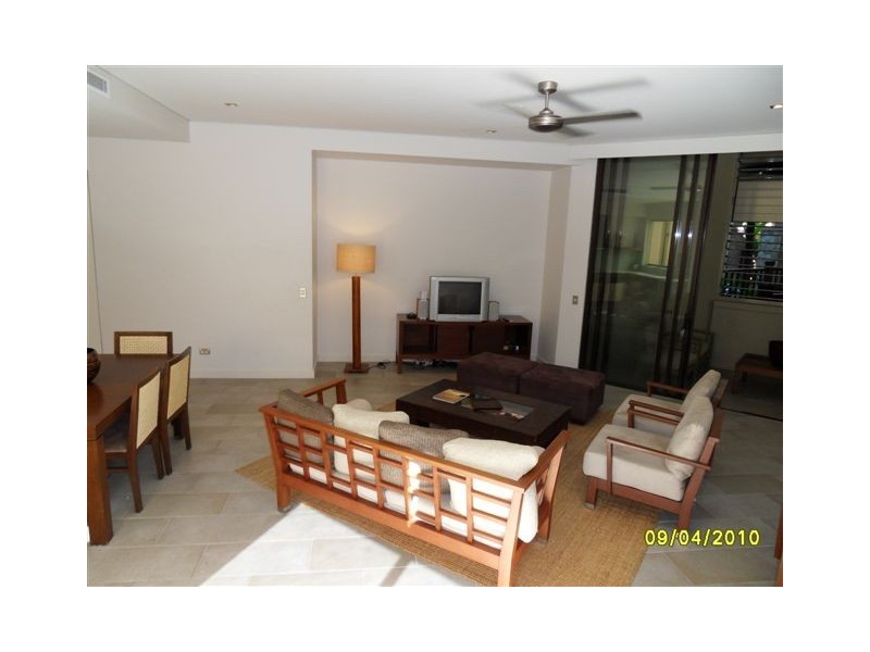 101/5 Triton Street, Palm Cove QLD 4879