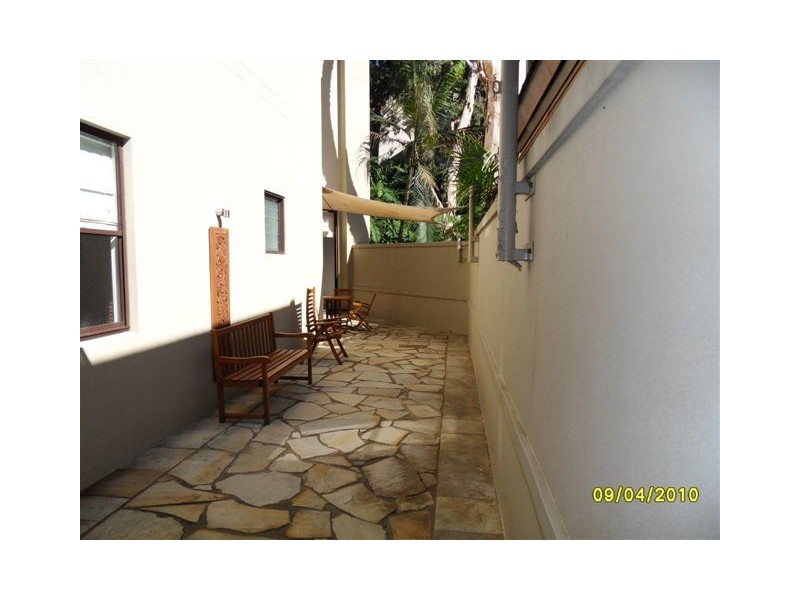 101/5 Triton Street, Palm Cove QLD 4879